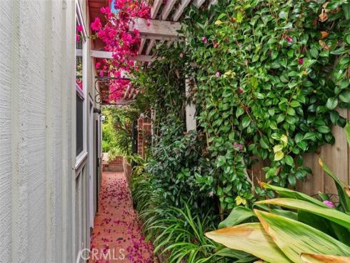 340  Moss  , Laguna Beach, CA