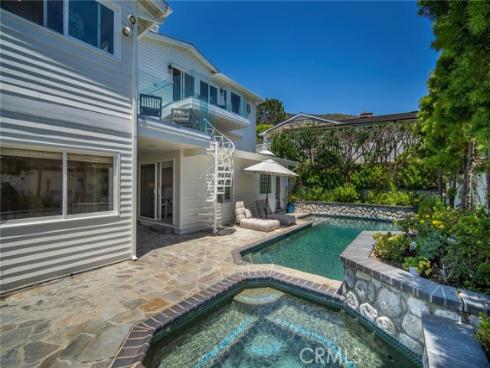 1 Vista Del Sol , Laguna Beach, CA