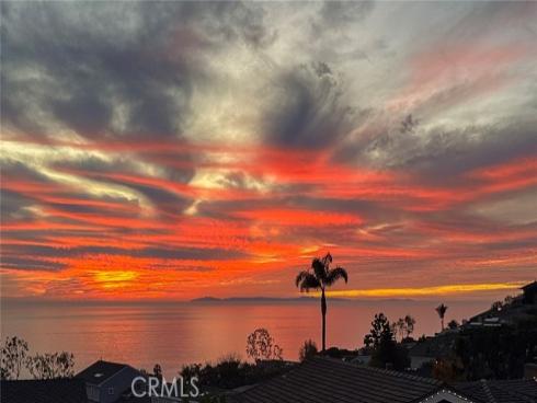 1 Vista Del Sol , Laguna Beach, CA