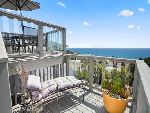 32082 Coast Hwy , Laguna Beach, CA