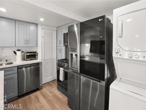 32082 Coast Hwy , Laguna Beach, CA
