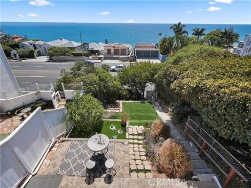 32082 Coast Hwy , Laguna Beach, CA