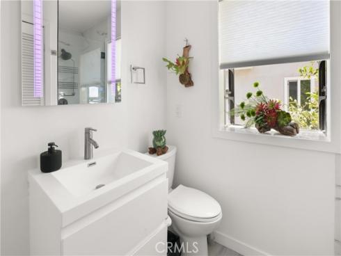 32082 Coast Hwy , Laguna Beach, CA