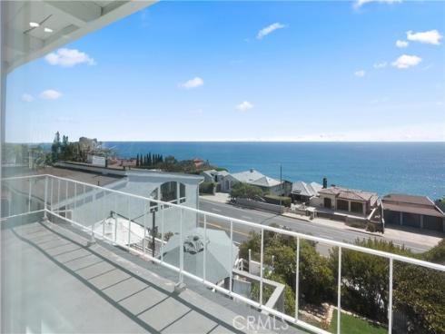 32082 Coast Hwy , Laguna Beach, CA