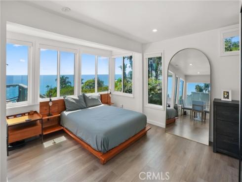 32082 Coast Hwy , Laguna Beach, CA