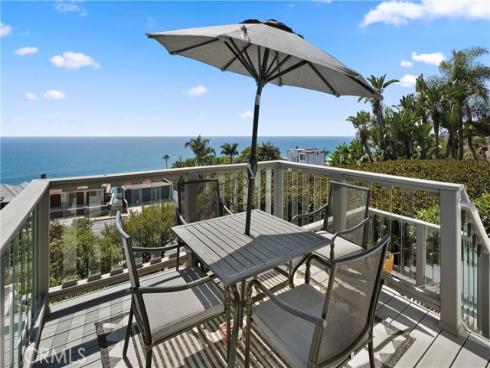 32082 Coast Hwy , Laguna Beach, CA