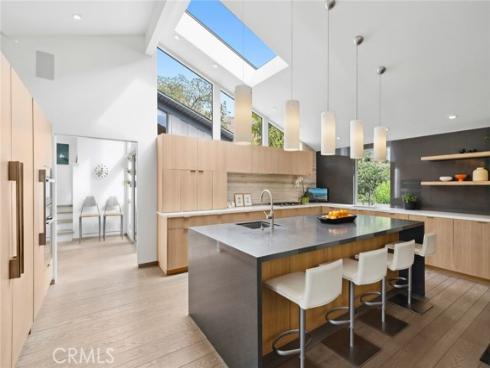1900 Catalina Street, Laguna Beach, CA