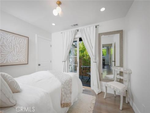 469 Oak , Laguna Beach, CA