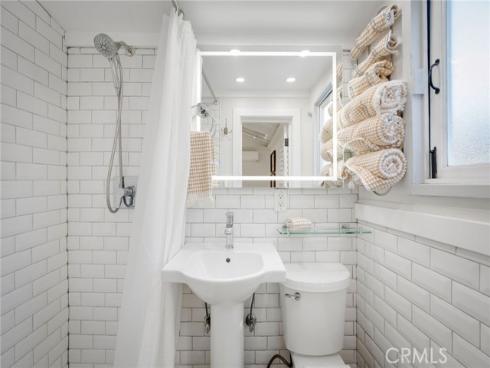 469 Oak , Laguna Beach, CA