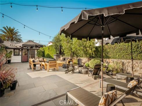 469 Oak , Laguna Beach, CA