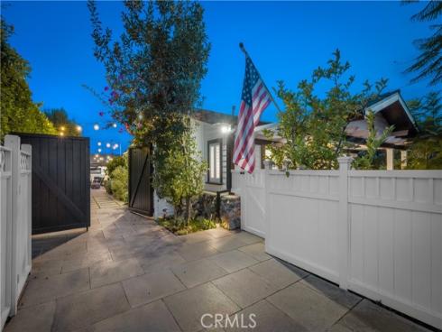 469 Oak , Laguna Beach, CA