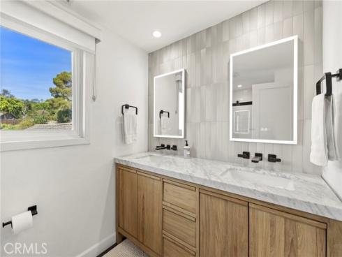3121 Bern Drive, Laguna Beach, CA