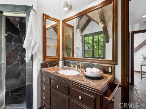 31971 Coast Highway, Laguna Beach, CA