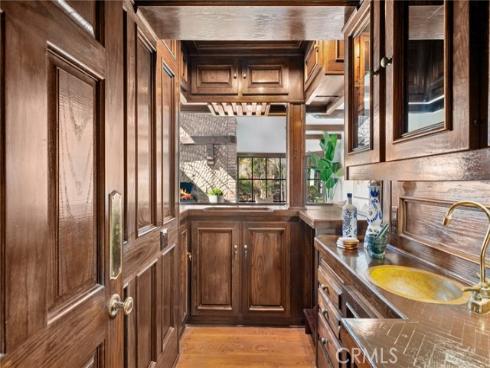 31971 Coast Highway, Laguna Beach, CA