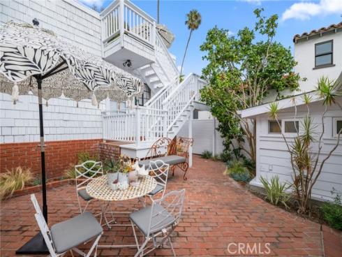 1143 Catalina Street, Laguna Beach, CA