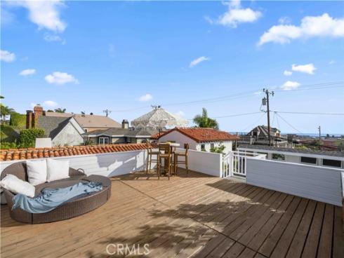 1143 Catalina Street, Laguna Beach, CA