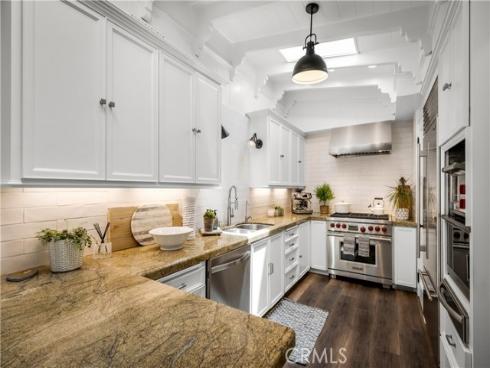 522 Thalia Street, Laguna Beach, CA