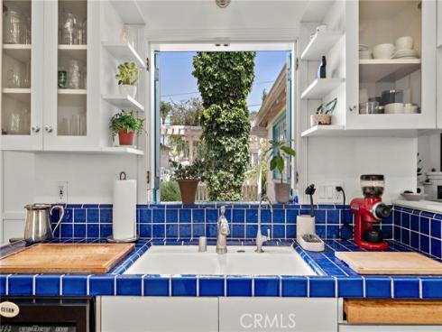609 Seaview Street, Laguna Beach, CA