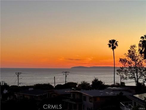2155 Temple Hills , Laguna Beach, CA