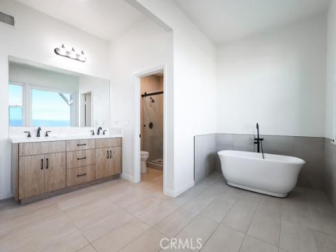 761 Temple Hills , Laguna Beach, CA