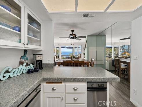2430 Glenneyre , Laguna Beach, CA