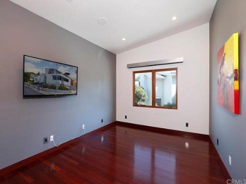 988 Acapulco , Laguna Beach, CA
