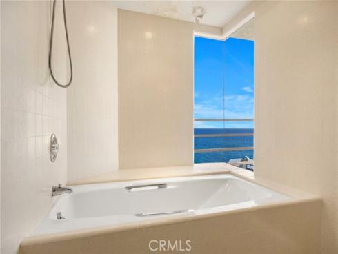 31876 Circle , Laguna Beach, CA
