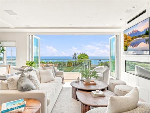 1373 N. Coast Highway