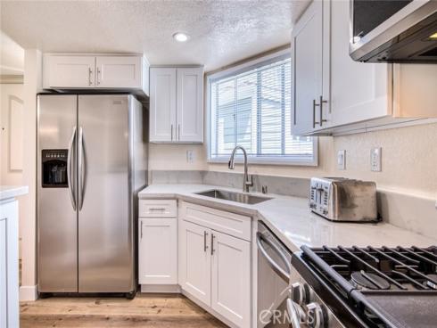 205 Santa Rosa Court, Laguna Beach, CA