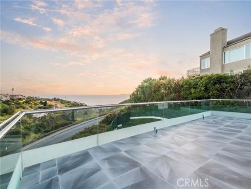 2135 Hillview Drive, Laguna Beach, CA