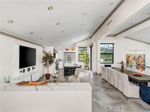 2135 Hillview Drive, Laguna Beach, CA