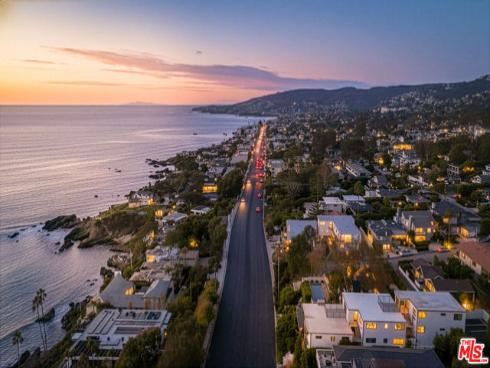 2442 S Coast Highway 8 , Laguna Beach, CA