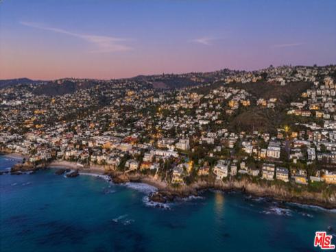 2442 S Coast Highway 8 , Laguna Beach, CA
