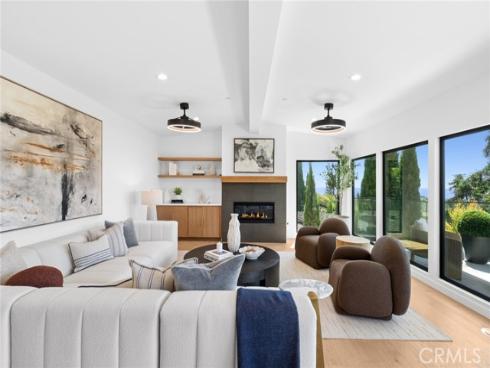 699 Wendt Terrace, Laguna Beach, CA