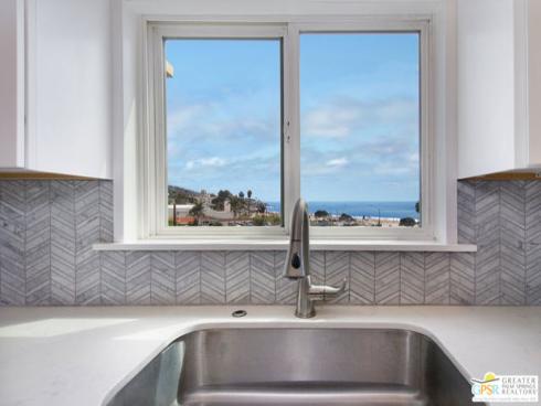 251 Lower Cliff 10 Drive, Laguna Beach, CA