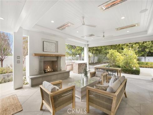 25181 Mustang Drive, Laguna Hills, CA