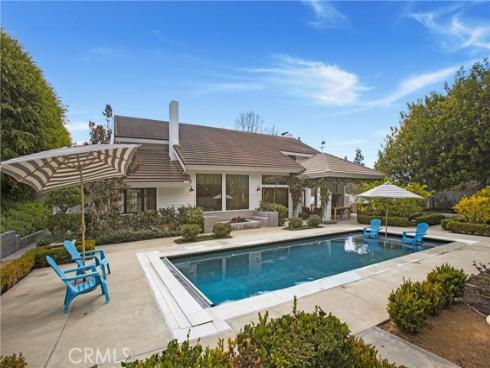 25181 Mustang Drive, Laguna Hills, CA