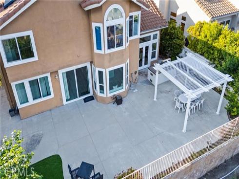 27088  Ironwood Drive  , Laguna Hills, CA