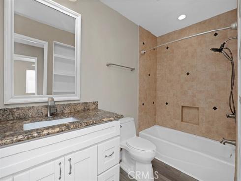 25821  Via Lomas  216 , Laguna Hills, CA