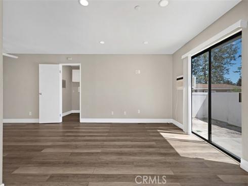 25821  Via Lomas  216 , Laguna Hills, CA