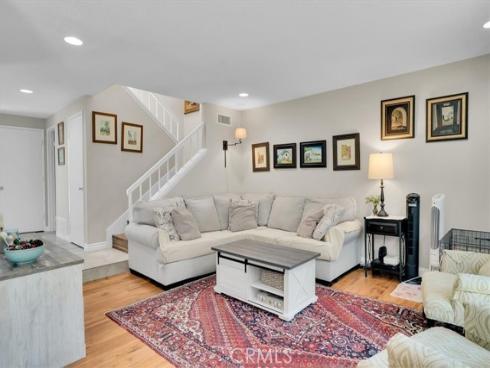 12  Sparrow Hill   Lane, Laguna Hills, CA