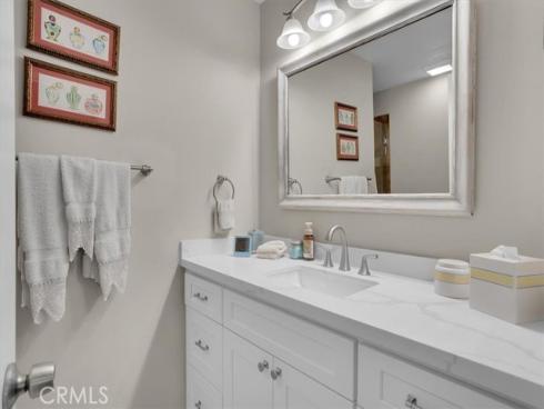 12  Sparrow Hill   Lane, Laguna Hills, CA