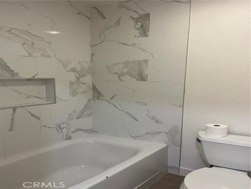 25896  Via Lomas  7 , Laguna Hills, CA