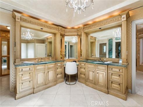 26501  Silver Saddle   Lane, Laguna Hills, CA