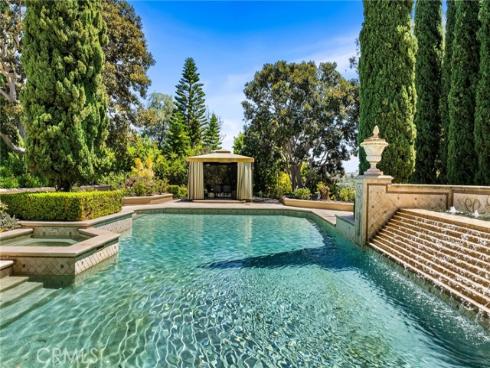 26501  Silver Saddle   Lane, Laguna Hills, CA