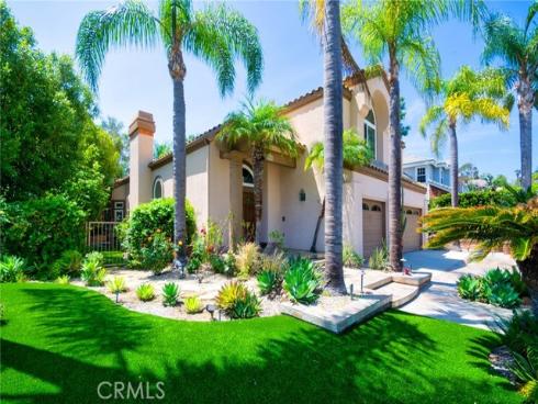 26821 Moore Oaks Road, Laguna Hills, CA