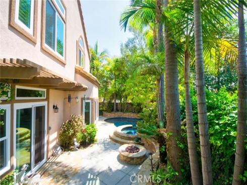 26821 Moore Oaks Road, Laguna Hills, CA