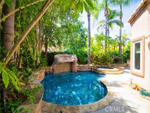 26821 Moore Oaks Road, Laguna Hills, CA