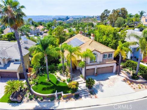 26821 Moore Oaks Road, Laguna Hills, CA