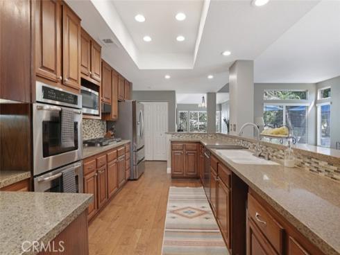 25652  Nottingham  , Laguna Hills, CA